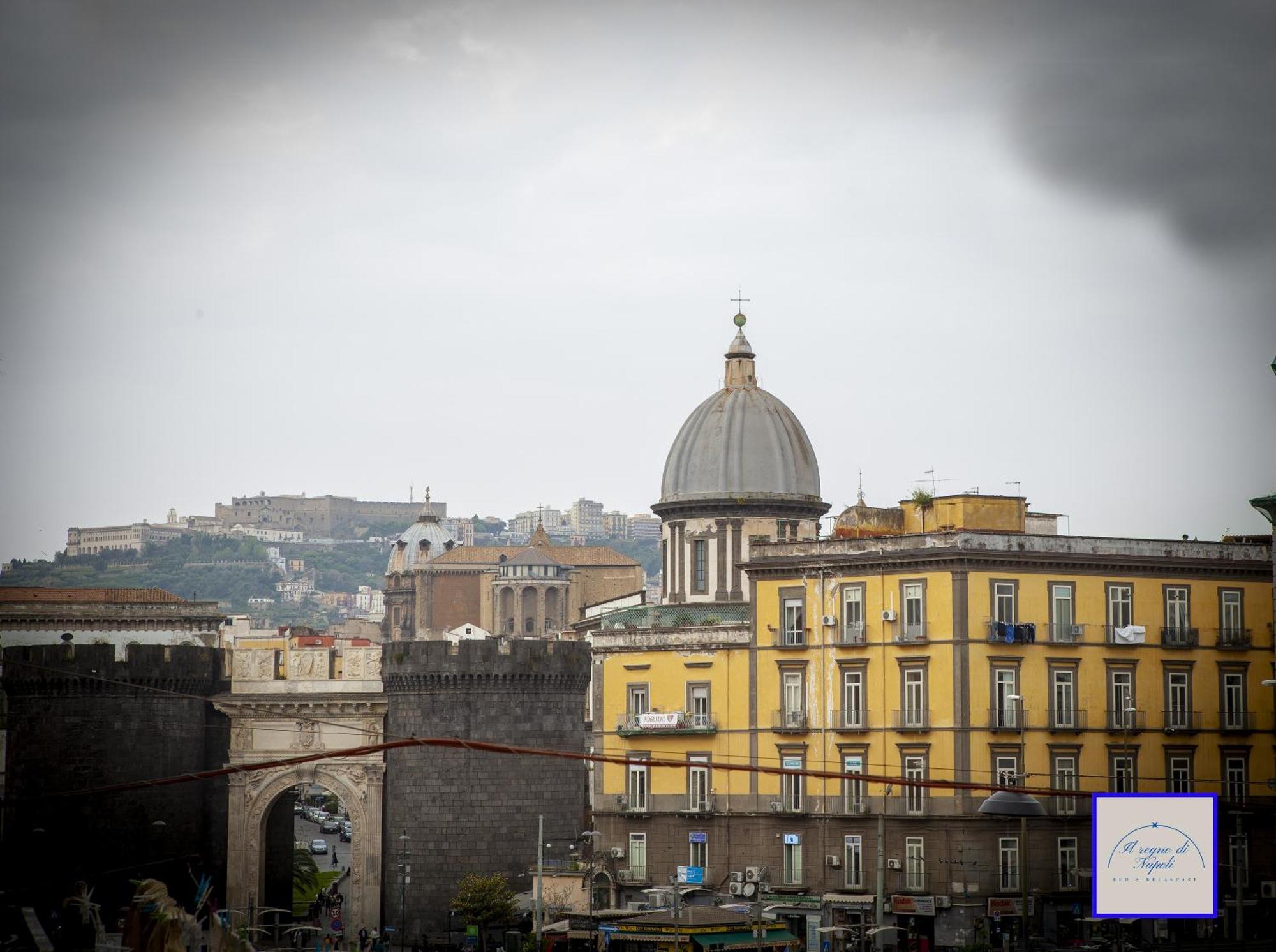 Il Regno Di Napoli Hotel Exterior foto
